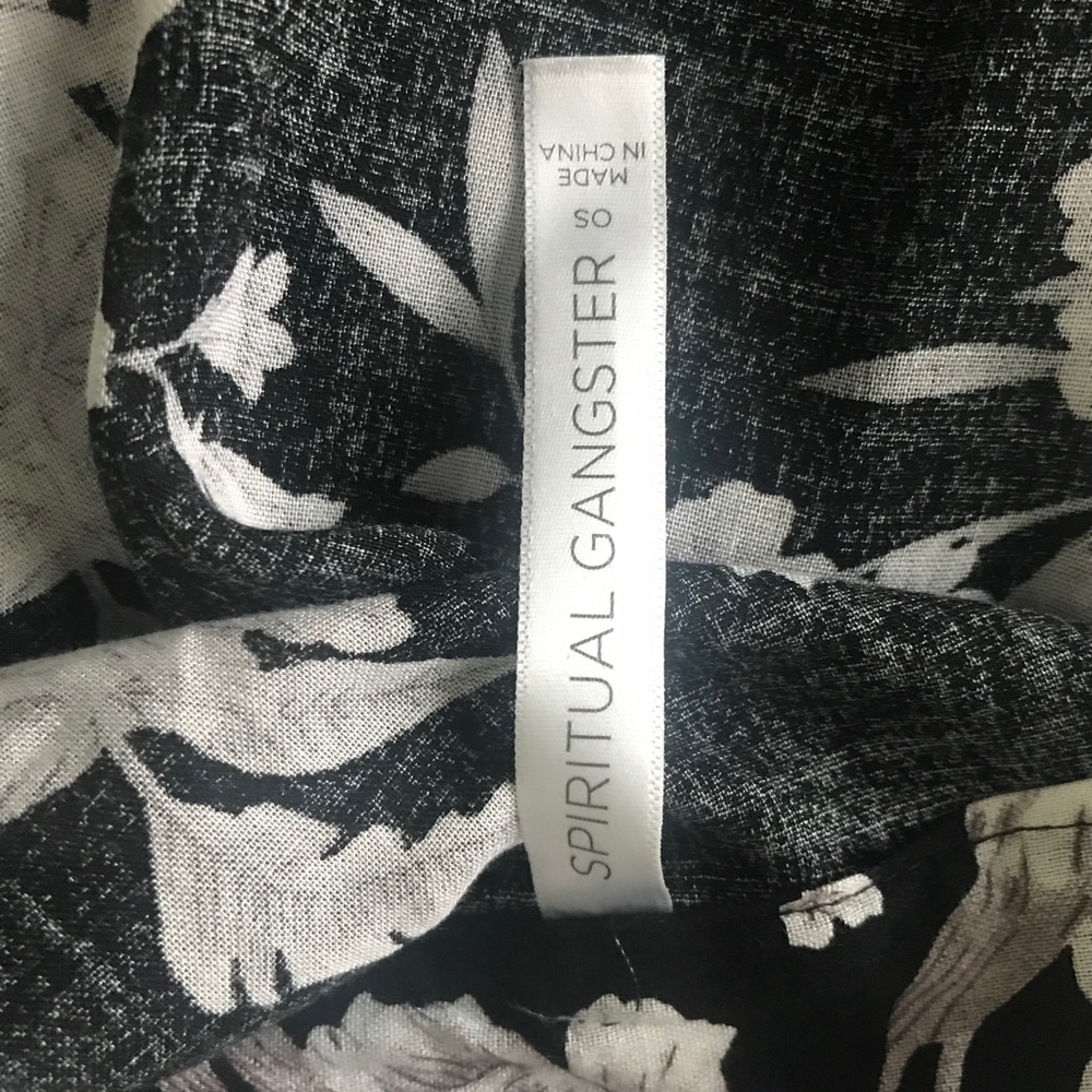 EUC Spiritual Gangster Maya Kimono | OS - Picture 7 of 10
